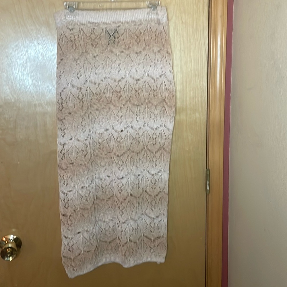 Forever 21 size M striped crochet maxi skirt never worn